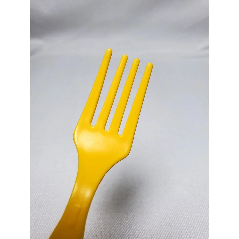 Vintage 1986 McDonald's Ronald McDonald Kids Fork Yellow Plastic‎ Happy Meal...